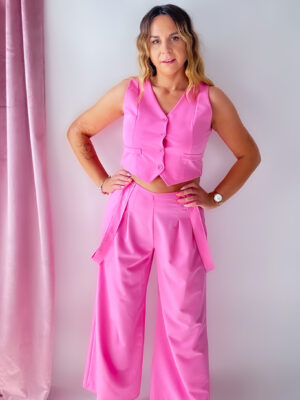 Różowa kamizelka z wiskozą