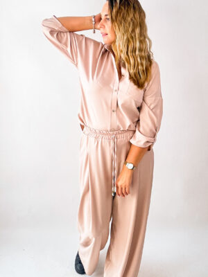 Komplet w kolorze cappuccino z wiskozą