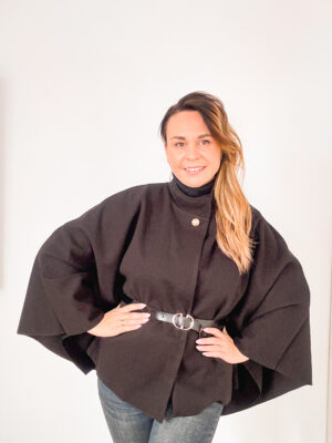 Oversizowe ponczo z paskiem